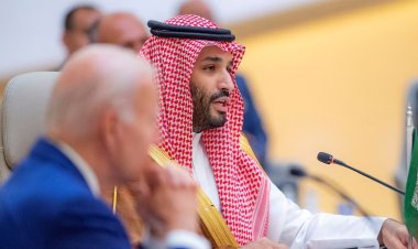 Por qué Arabia Saudí cierra el grifo del petróleo: sostener el precio, aunque venda menos