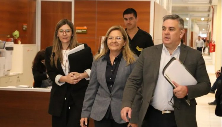 Gremios estatales de San Juan insisten en que Uñac pague el bono